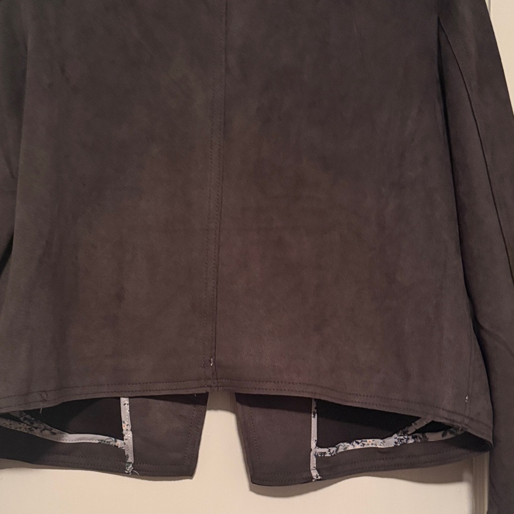 Women's Moto Jacket - Picture 5 of 8